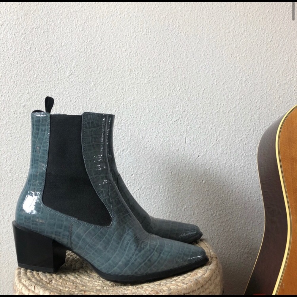 Vagabond Betsy Boot
